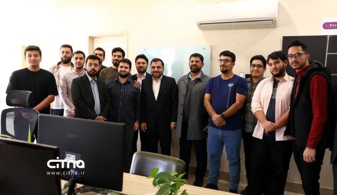 وزیر ارتباطات: تمام ظرفیت‌های خود برای توسعه سکوهای داخلی را پای کار آورده‌ایم