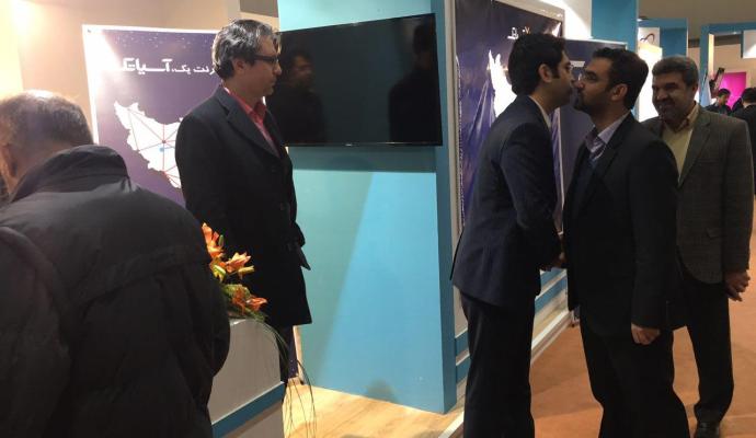 ارائه گزارش مدیران آسیاتک به مدیرعامل شرکت ارتباطات زیرساخت در الکامپ