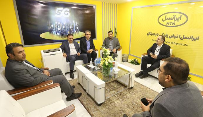 گزارش تصویری از حضور ایرانسل در سومین روز نمایشگاه الکامپ 2023