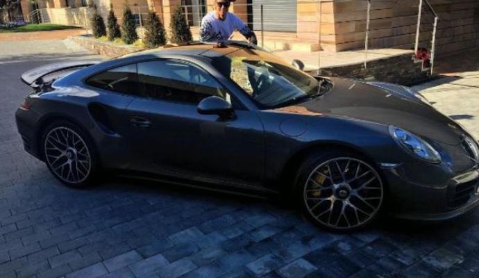 همه اتومبیل‌های کریستیانو رونالدو (+تصاویر)