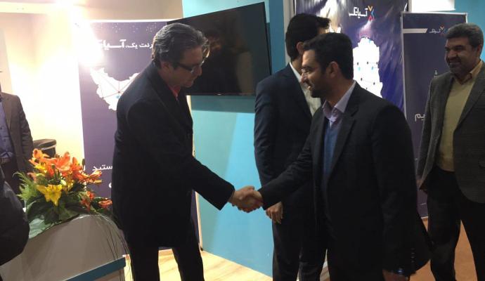 ارائه گزارش مدیران آسیاتک به مدیرعامل شرکت ارتباطات زیرساخت در الکامپ