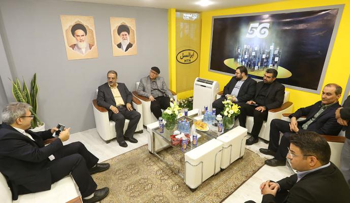 گزارش تصویری از حضور ایرانسل در سومین روز نمایشگاه الکامپ 2023