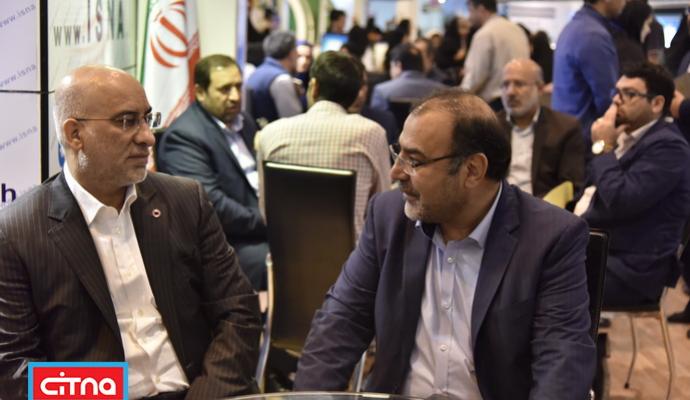 گزارش تصویری سیتنا/ بازدید مدیرعامل رایتل از نمایشگاه مطبوعات 