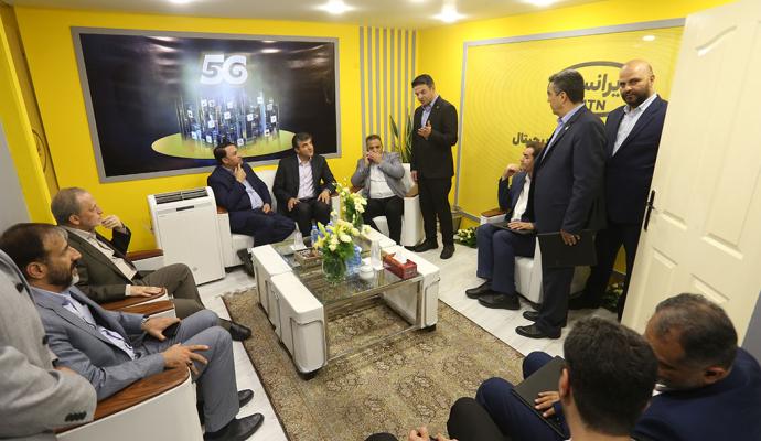 گزارش تصویری از حضور ایرانسل در سومین روز نمایشگاه الکامپ 2023