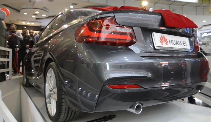 خودروی BMW نصیب کاربر خوش شانس ایرانی Mate 8 شد