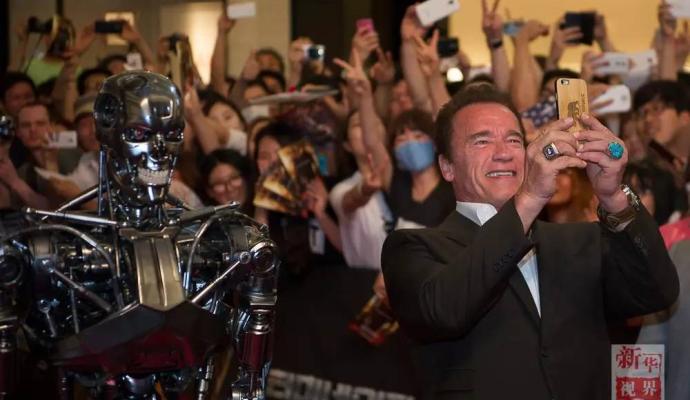 تصاویر/ سلفی های جالب سال 2015 