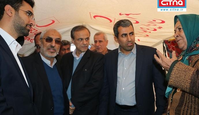 بازدید وزیر ارتباطات از مناطق زلزله زده‌ی استان کرمان (+تصاویر)