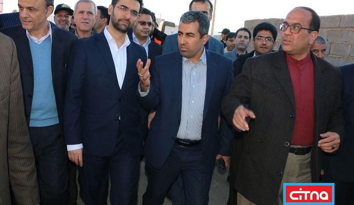 بازدید وزیر ارتباطات از مناطق زلزله زده‌ی استان کرمان (+تصاویر)