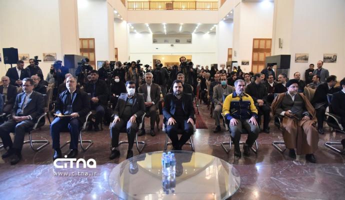 گزارش تصویری سیتنا از مراسم رونمایی از موتورسیکلت‌های برقی موزعین شبکه پستی کشور