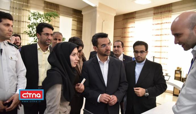 گزارش تصویری/ اختتامیه‌ی گردهمایی شرکت‌های دانش بنیان و استارتاپ‌های فضایی