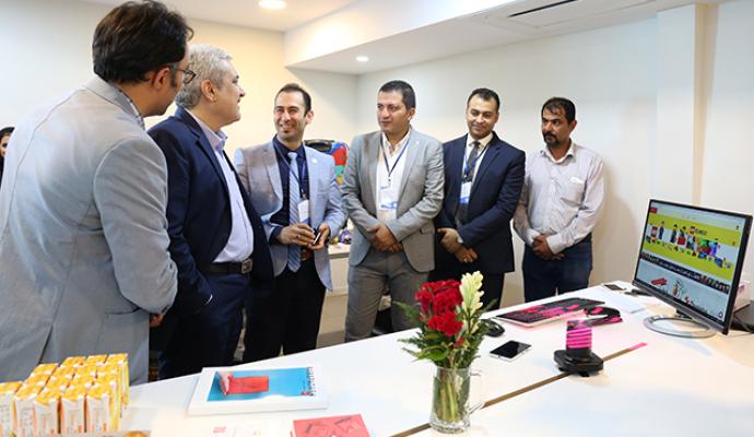 گزارش تصویری/ افتتاح باشگاه کسب‌وکار دانش‌بنیان با حضور دکتر ستاری