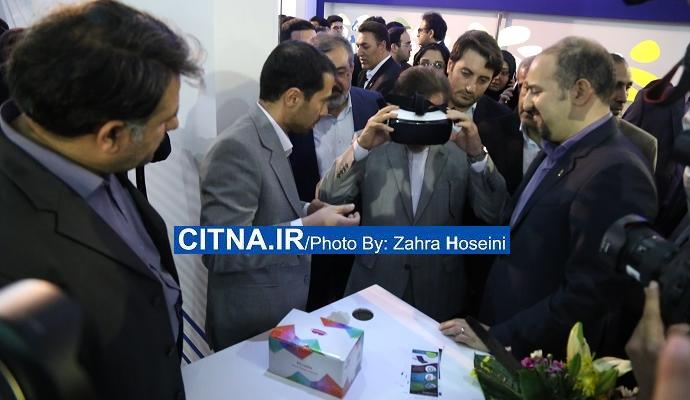 گزارش تصویری سیتنا/ بازدید چندین ساعته‌ی وزیر ارتباطات از نمایشگاه ایران تلکام ۲۰۱۶