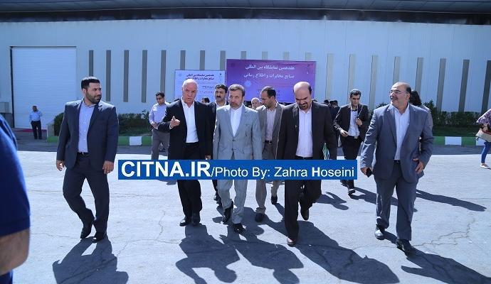 گزارش تصویری سیتنا/ بازدید چندین ساعته‌ی وزیر ارتباطات از نمایشگاه ایران تلکام ۲۰۱۶