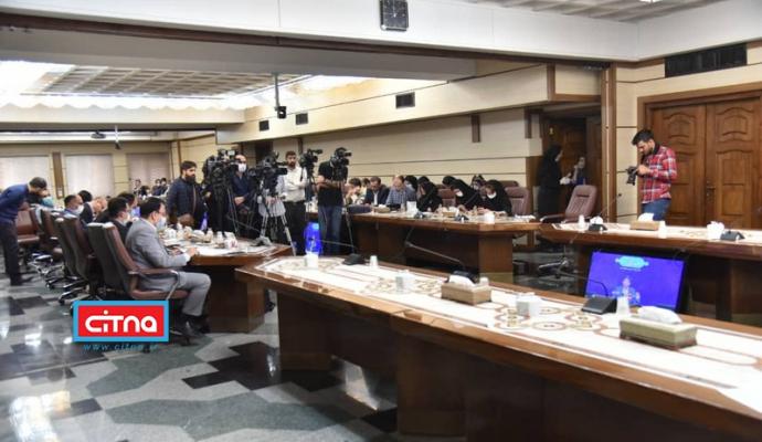 رشد ۲.۱ درصدی بخش صنعت در سال ۹۸ / بهره‌برداری از ۲۰۰ پروژه بزرگ صنعتی، معدنی و بازرگانی تا سال ۱۴۰۰/ هدف‌گذاری برای ورود ۱۰۰ شرکت به بورس تا پایان امسال (+تصاویر)