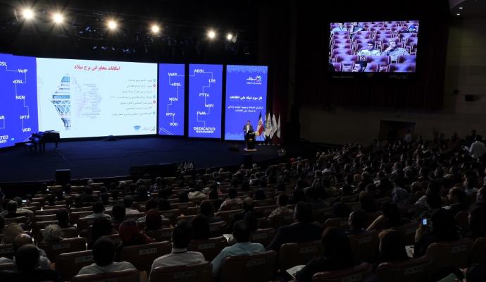 گزارش تصویری/ مراسم راه‌اندازی دیتاسنتر ملی آسیاتک در برج میلاد 