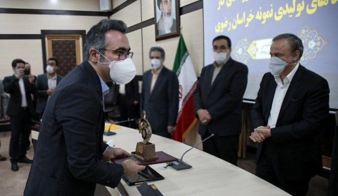 کسب ٣ تندیس ویژه از جشنواره ملی امتنان همزمان با سالروز تولد ٢۵ سالگی شرکت نیان الکترونیک 