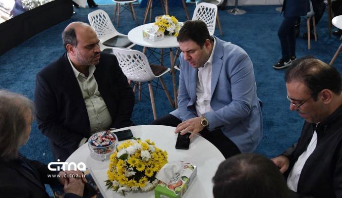 دیدار معاون منطقه آزاد کیش با مدیران عامل اپراتورهای اینترنتی و تلفن همراه در نمایشگاه تلکام