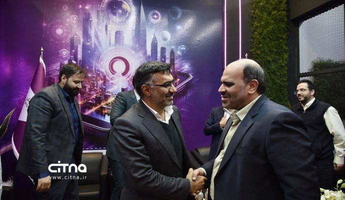 دیدار معاون منطقه آزاد کیش با مدیران عامل اپراتورهای اینترنتی و تلفن همراه در نمایشگاه تلکام