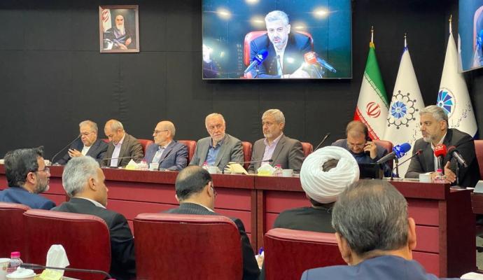 ادیب در یکصدمین جلسه شورای گفتگوی دولت و‌ بخش خصوصی: امیدواریم به‌زودی طعم شیرین قراردادهای دوطرفه را بچشیم