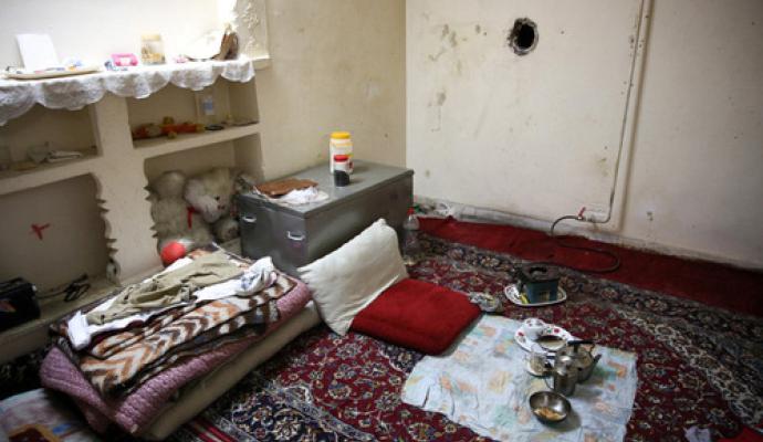 روایت شکنجه یک زن و دخترانش توسط هیولایی انسان نما (+تصاویر)