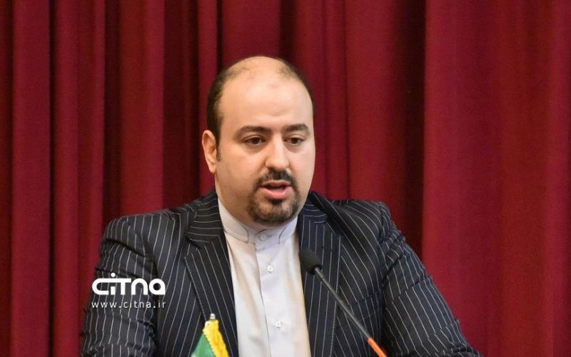 وحید یزدانیان 