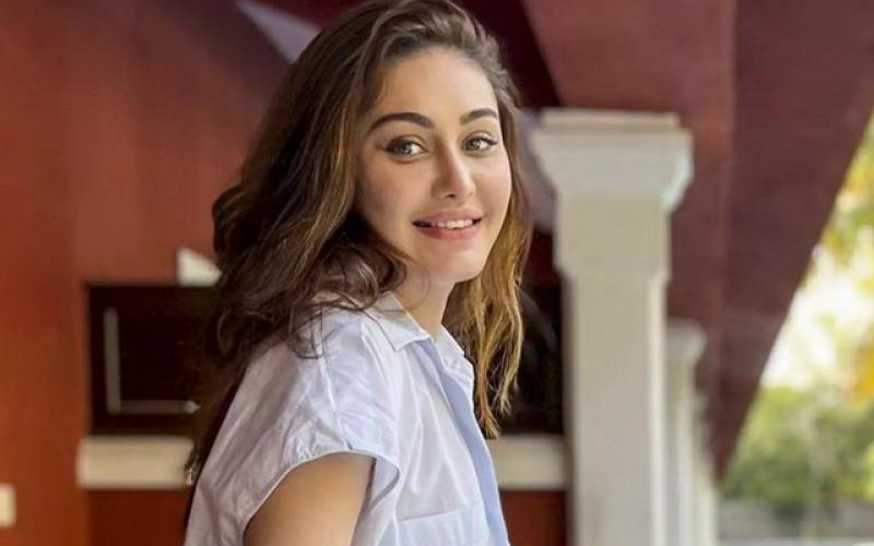 شفالی زاریوالا