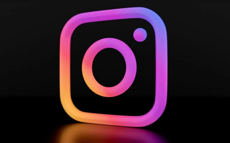 اینستاگرام 