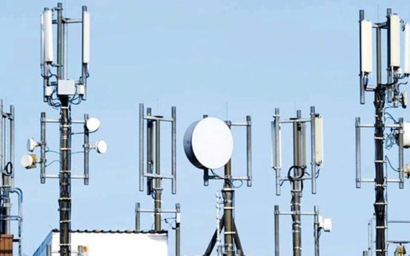 دکل مخابراتی