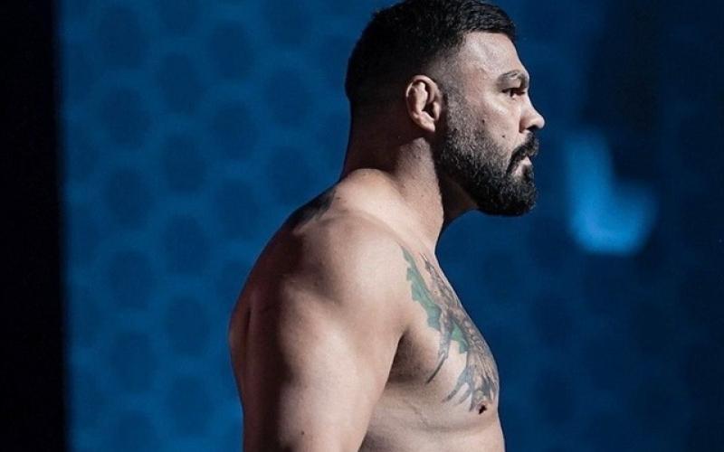 امیر علی اکبری