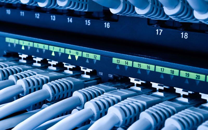  زیرساخت‌های ارتباطی