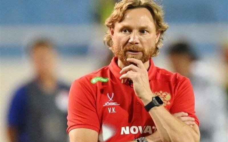 والری کارپین