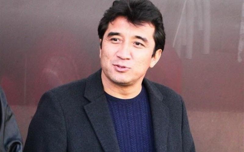  خداداد عزیزی