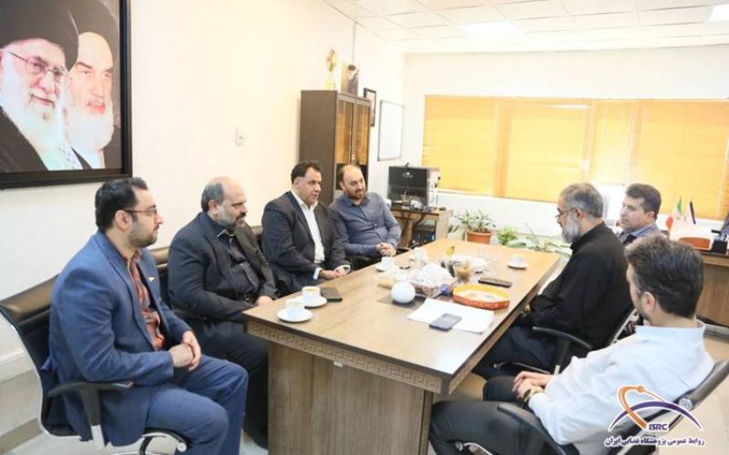 پژوهشگاه فضایی