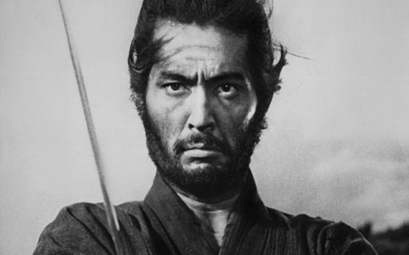 توشیرو میفونه