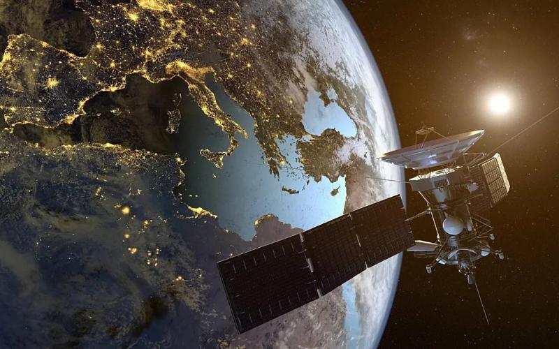 جنگ سایبری در فضا