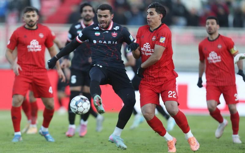 اوستون اورونوف