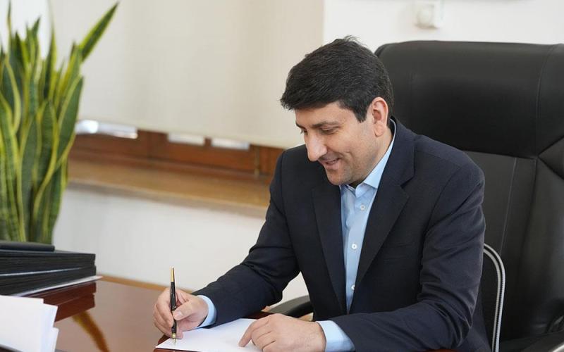 وزیر ارتباطات
