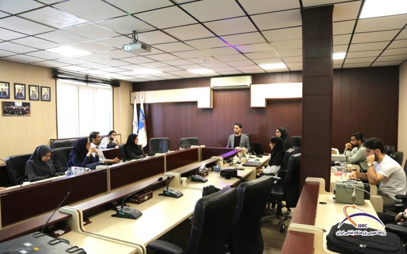 پژوهشگاه فضایی