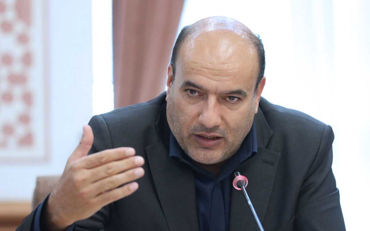 علیرضا نثاری