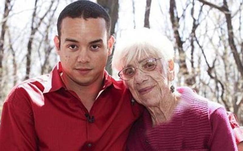 ماجرای پسر 31 ساله امریکایی و معشوقه 91 ساله اش! +تصاویر