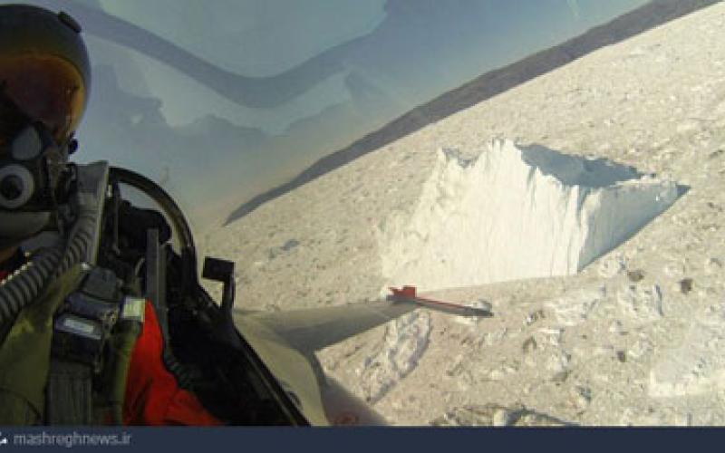 عکس سلفی یک خلبان در حال پرواز بر فراز قطب 