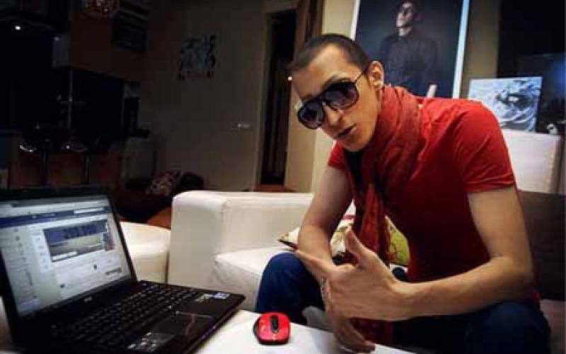 مرتضی پاشایی برخاسته از دنیای مجازی