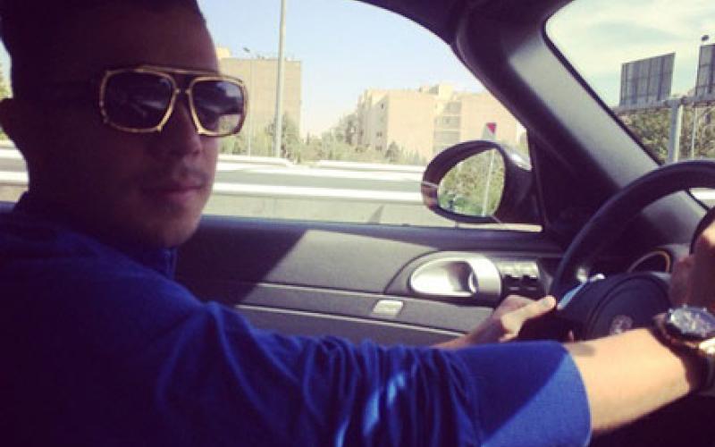 عکس جنجالی پسر امیر قلعه نویی در شبکه های اجتماعی