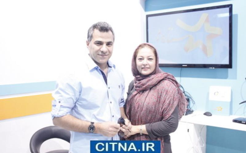 رزیتا غفاری در غرفه فیلم و موسیقی همراه  اول حضور یافت