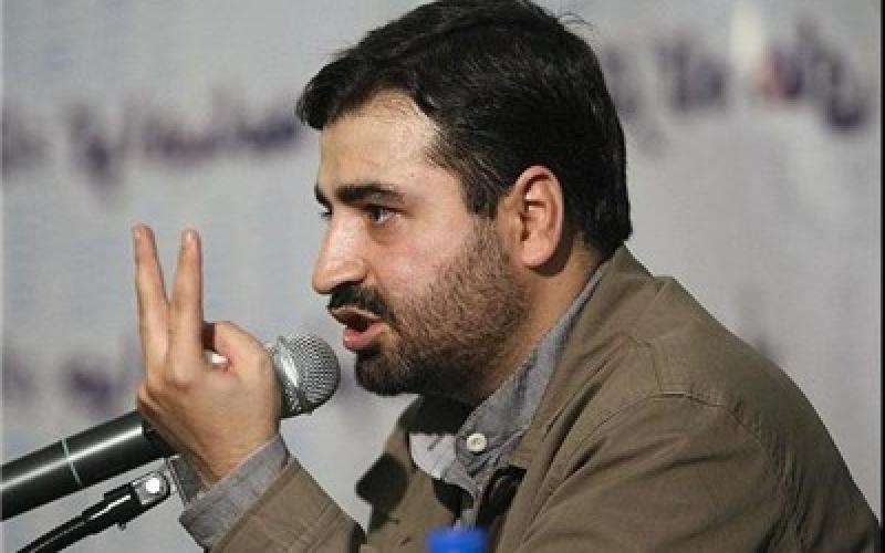 روح الله مومن نسب: رگولاتوری می‎خواهد گروهی را قربانی رشد گروه محدودتری کند/ سکان شورای عالی فضای مجازی به دست مدیران ضعیف و نالایق افتاده است