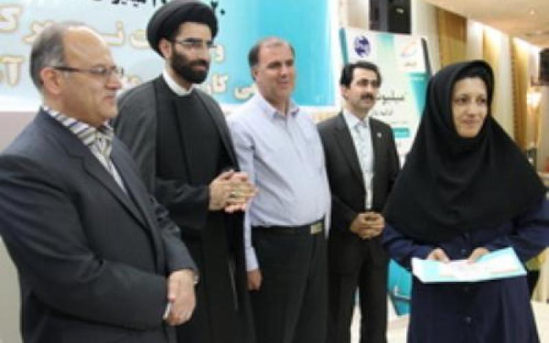 اهدای جایزه‎ی «میلیونر شو» همراه اول در استان آذربایجان شرقی