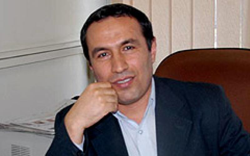 معاون صدور پروانه‎ی رگولاتوری، خبر داد: آغاز مطالعه و امکان‌سنجی  ورود اپراتور جدید تلفن همراه در بخش دیتا