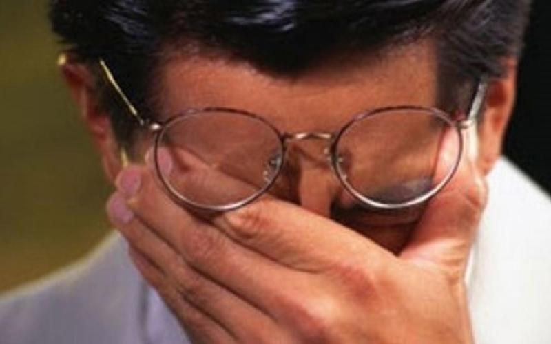 توصیه‎های پزشکی برای جلوگیری از خشکی چشم کاربران رایانه