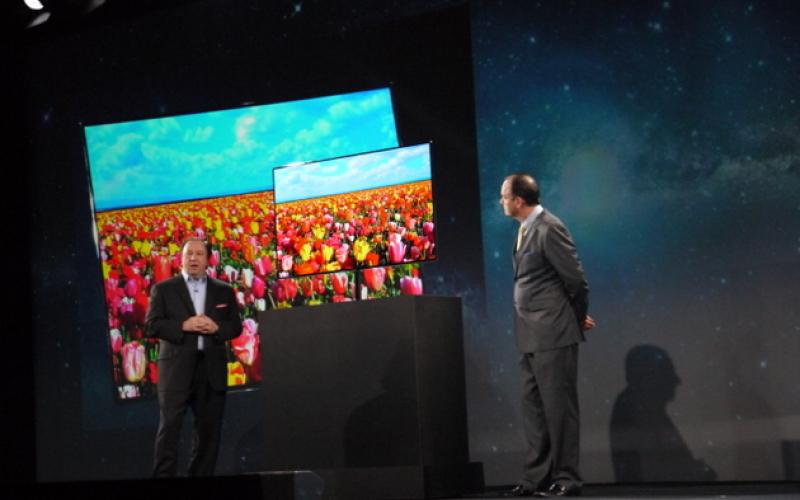 عرضه بزرگترین تلویزیون جهان با قیمت یک میلیون و 600 هزار دلار 