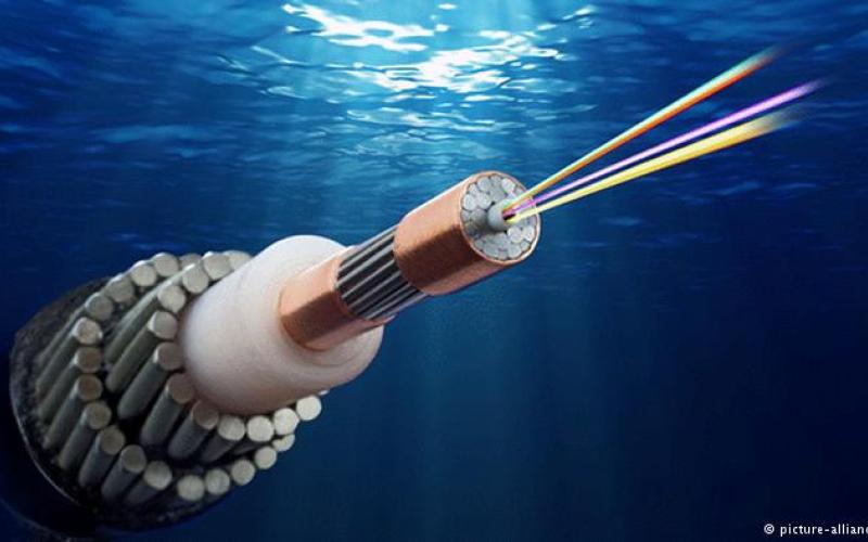 اعتراض شدید فعالان اینترنتی به بی‎طرفی آمریکا در شبکه اینترنت